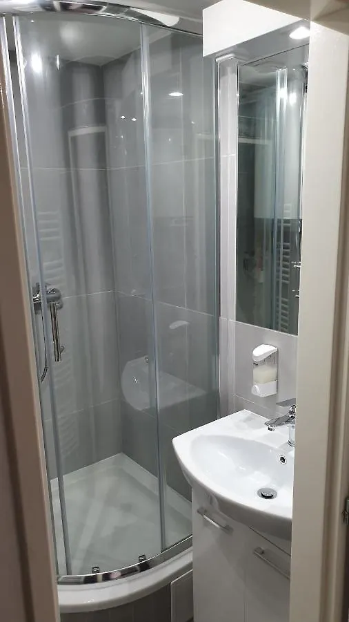 Small Apartments Denisa Business Brno